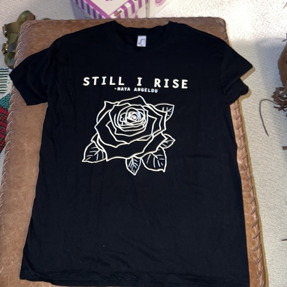 Sol’s Black Small Short Sleeve Tee Shirt Maya Angelou Quote “Still I Rise” - Picture 1 of 9
